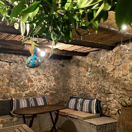 Lemoni House Holiday home
